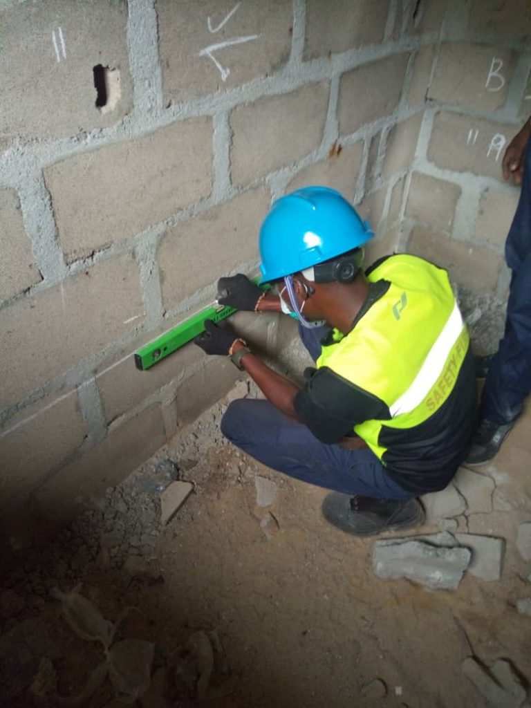 METRINY PLUMBERS – PLUMBER – ALIMOSHO